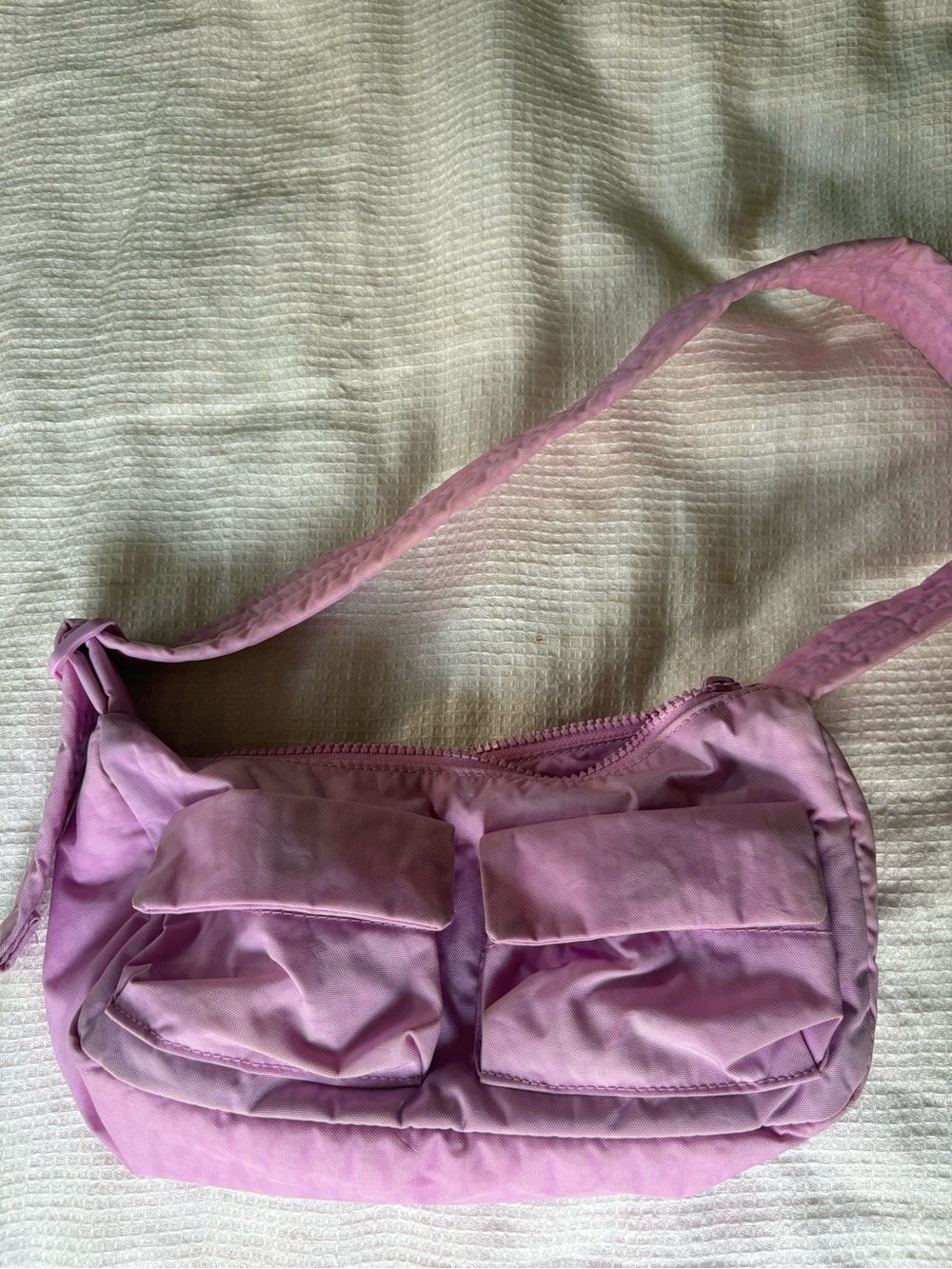 BAGGU Lavender Shoulder Bag with Front Flap Pockets